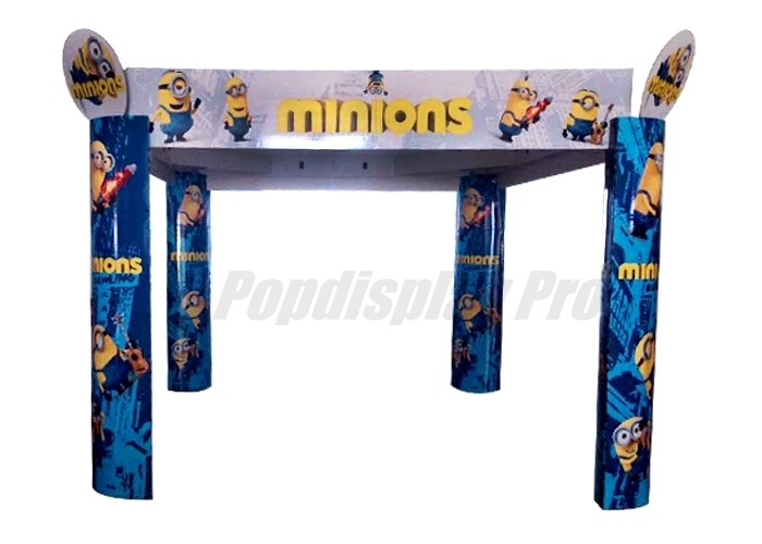 Promotional Large Arched Display Standee Eye Catching For Minions Toys